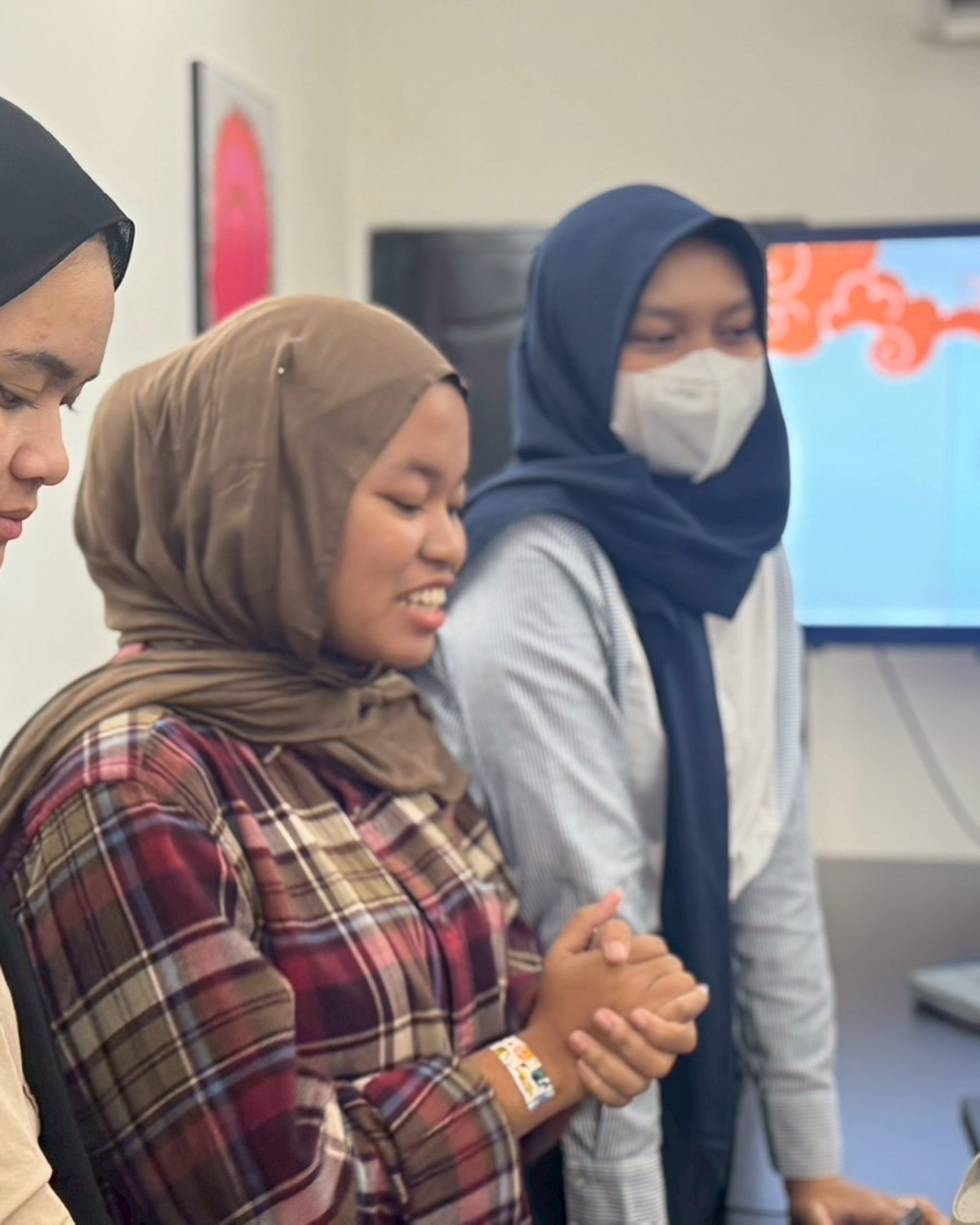 E34A9EDE-5795-41F5-86A8-9D4346E3BB5D